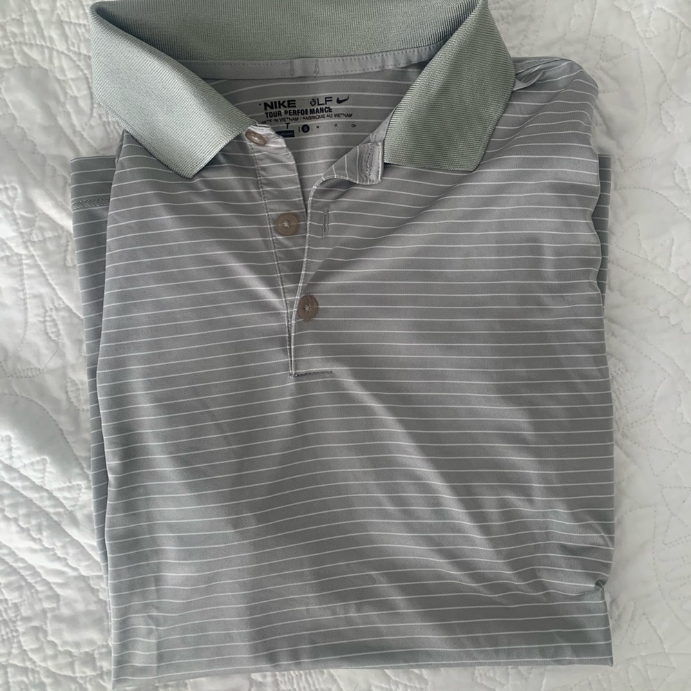 NIKE Gray Golf Shirt